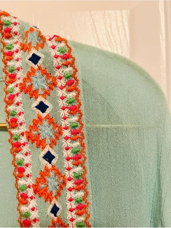 ✨ Z&L Europe Embroidered Boho Kimono Cardigan – Fringe Tassel Detail ✨ - Picture 5 of 14